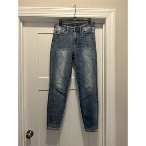 Judy Blue Jeans Women Straight Leg Slim Fit Denim Medium Wash Size 5/27 Stretch